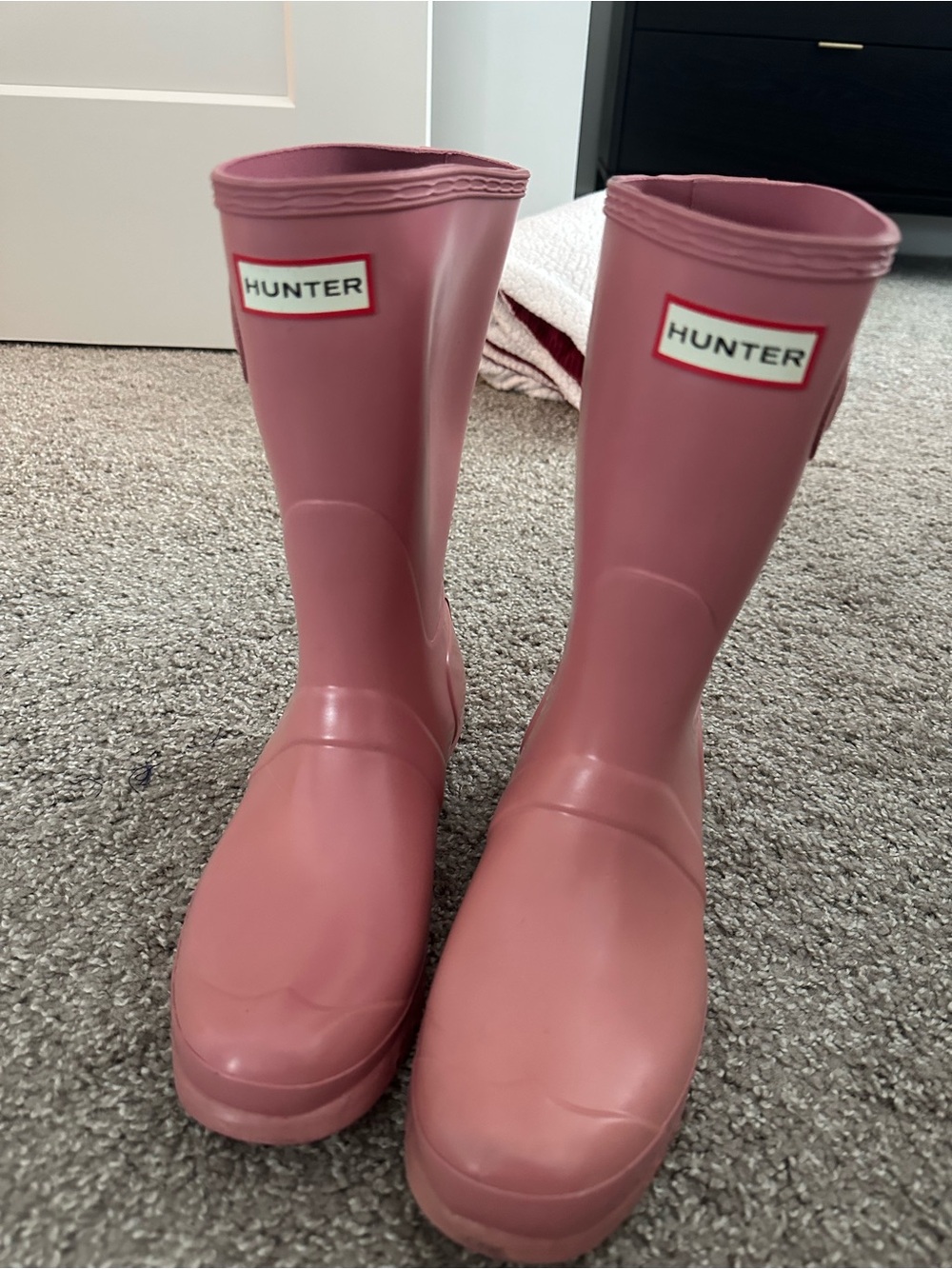 Hunter Women’s Pink Mid Calf Rain Boots